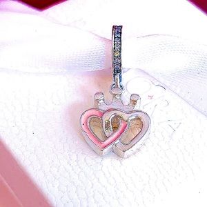 Authentic pandora dangle charm 💎❤️💎❤️💎❤️💎❤️💎❤️💎❤️💎❤️💎❤️💎❤️💎❤️